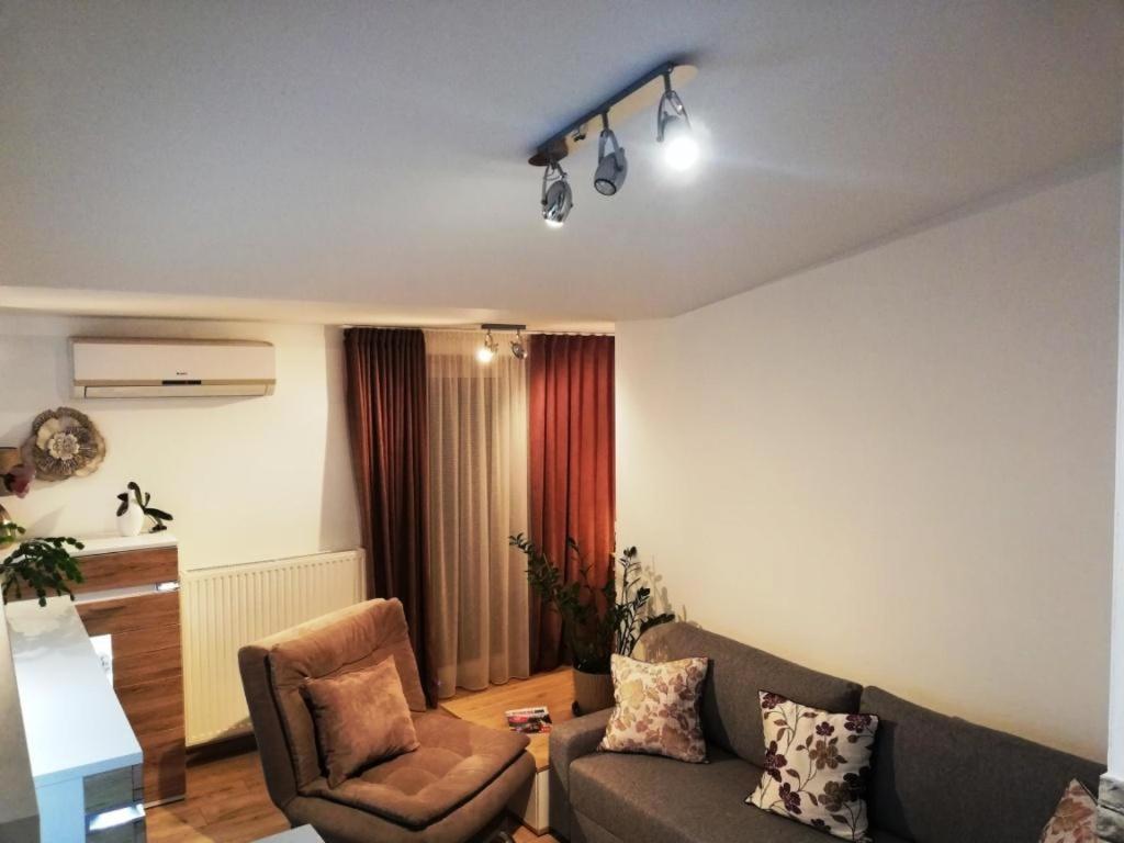Galeria Stastie Apartment Senec Exterior foto