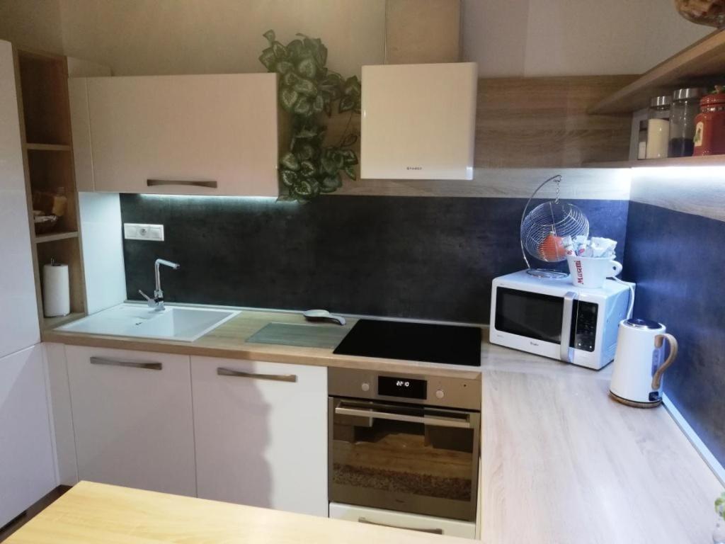 Galeria Stastie Apartment Senec Exterior foto