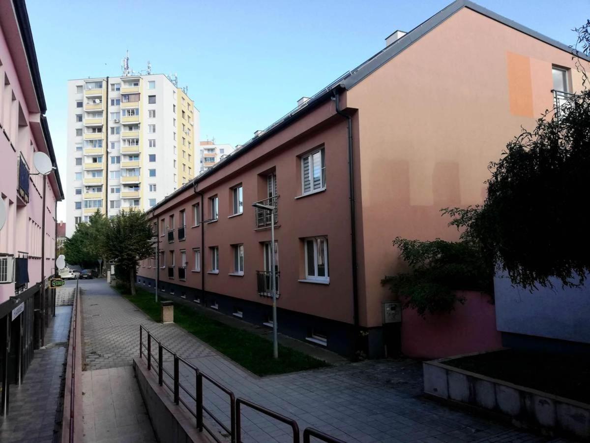 Galeria Stastie Apartment Senec Exterior foto